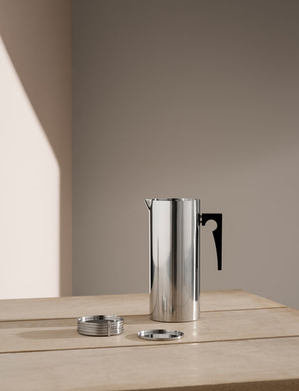 Stelton - Arne Jacobsen serving jug 67.6 oz